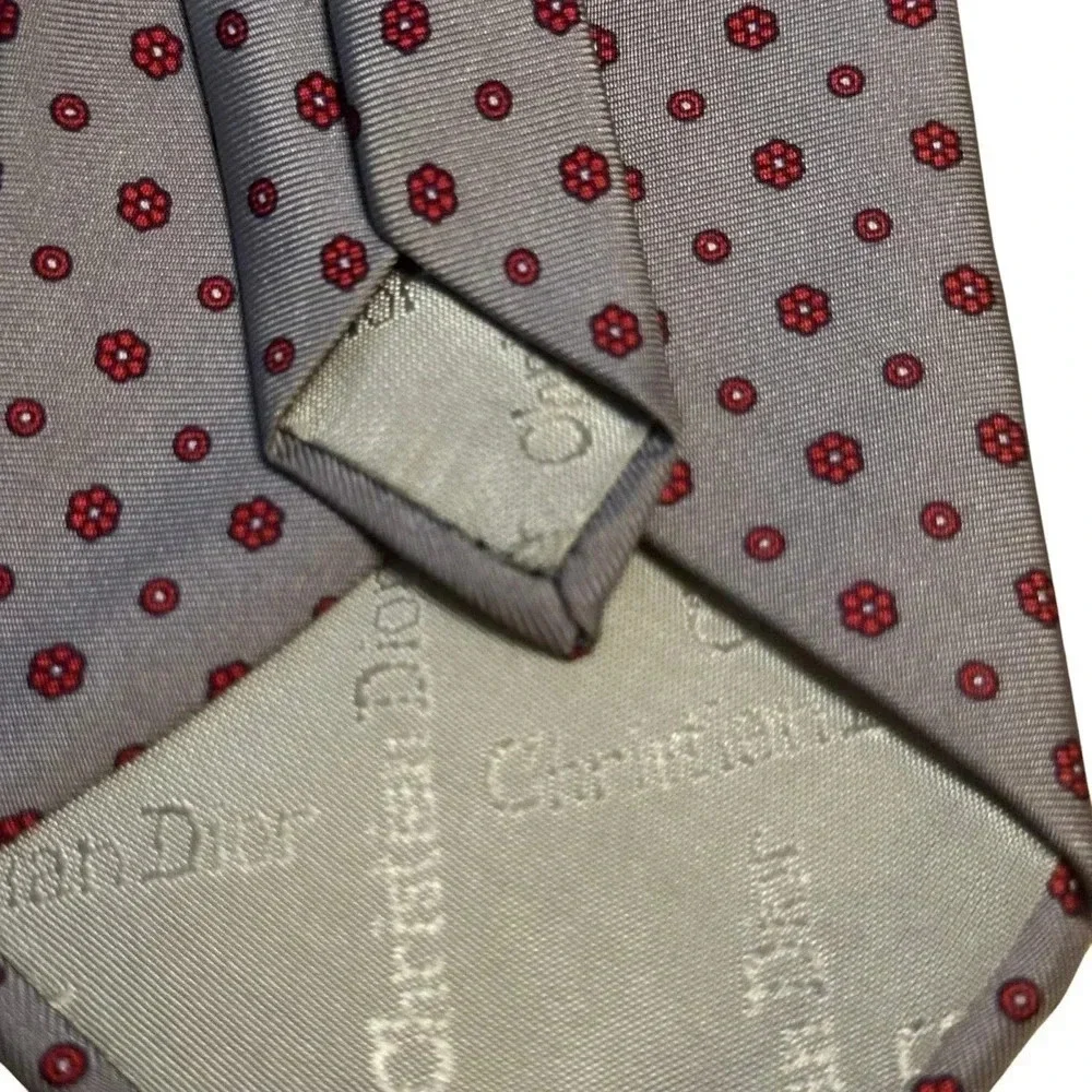 Christian Dior All Silk Men's Gray & Red Polka Dot Tie